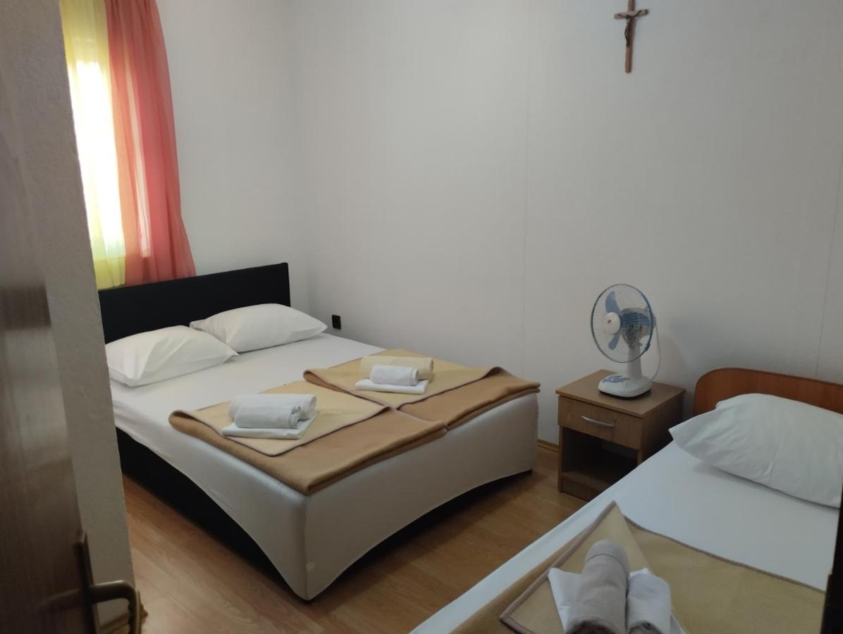 Pansion Danijel Hotel Medjugorje Exterior photo